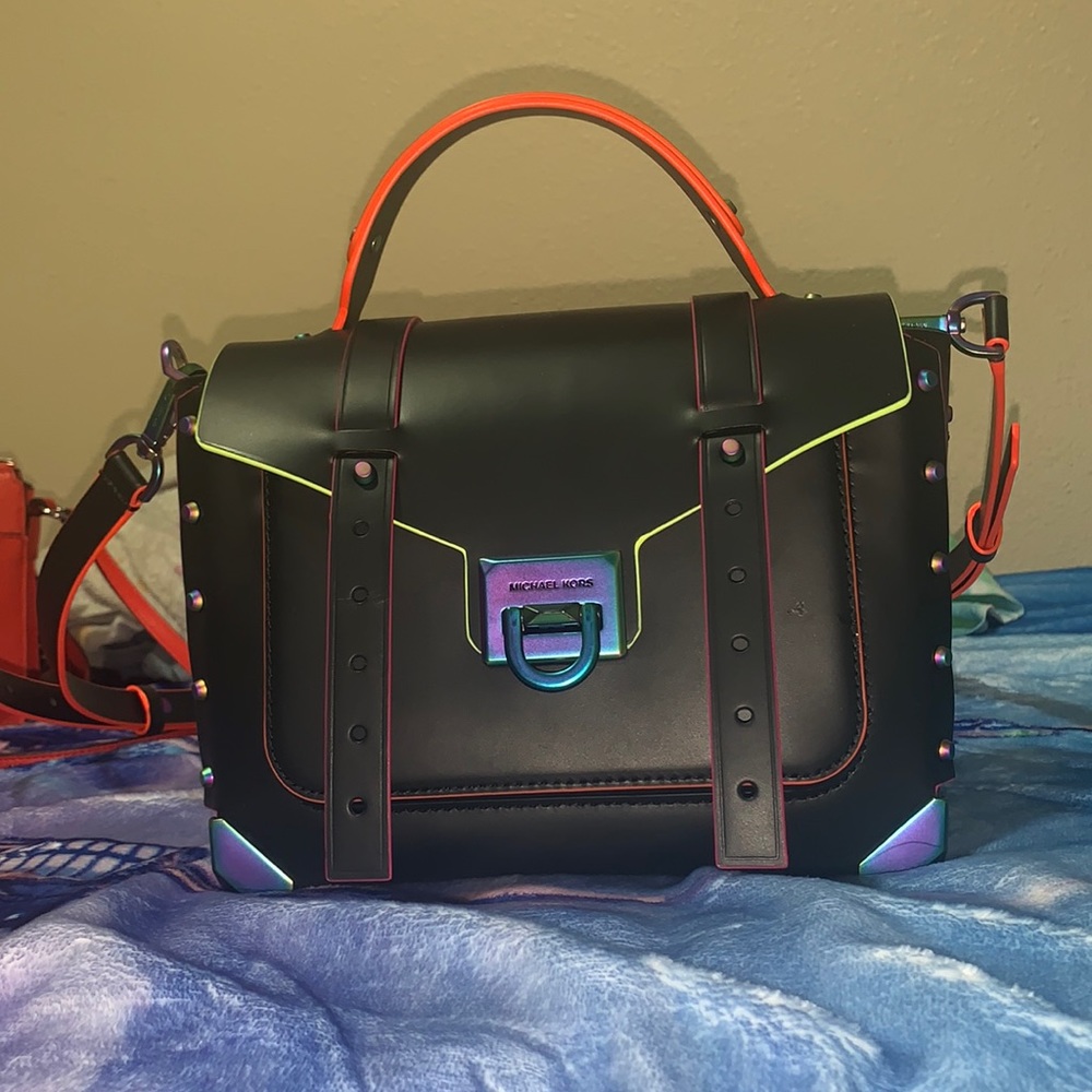 Michael Kors Manhattan Bag